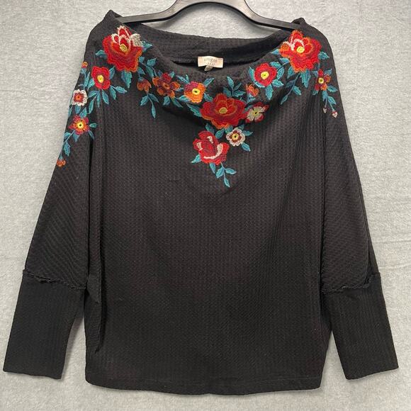 Umgee Floral Embroidered Waffle Knit Off Shoulder Sweater Size Large - Picture 3 of 8